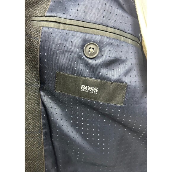 HUGO BOSS Gray Windowpane Plaid Wool Sport Coat Blazer-2 Button-Dual Vent-Sz 38R - Picture 8 of 14